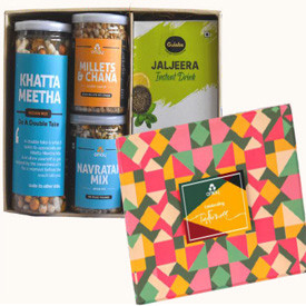 OMAY DESI DELIGHTS GIFT BOX